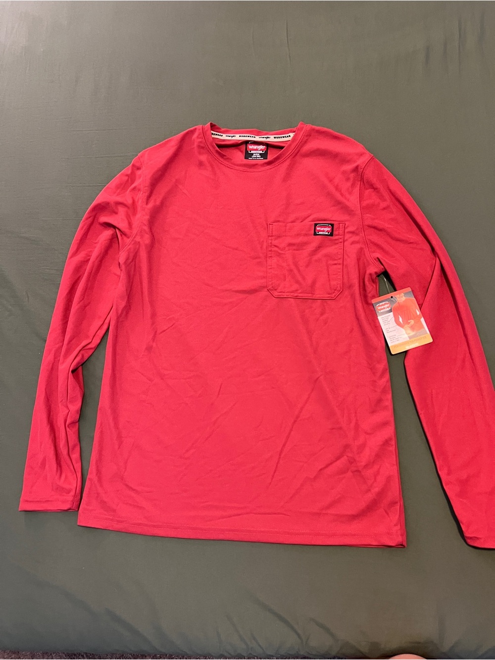 Wrangler Red Performance Pen Pocket Long-Sleeve Tee Size S 34-36